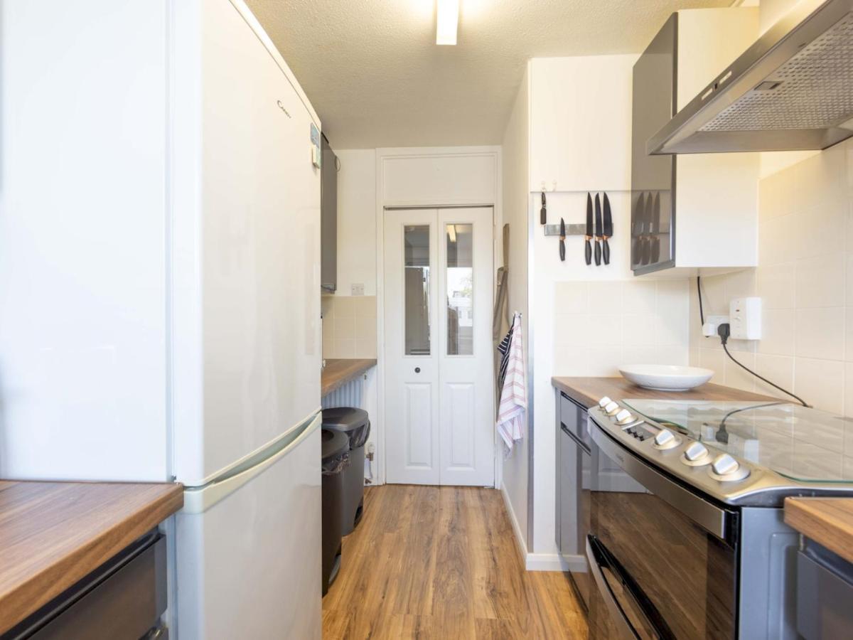 Appartement Pass The Keys Stylish 1-bedroom Flat In Trendy West Kensington Londen